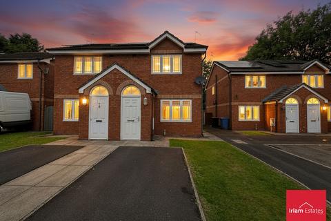 undefined, Apple Blossom Grove, Cadishead, M44