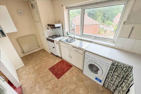 12 The Dell, Feltham, TW14 0JF