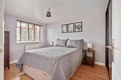 5 bedroom terraced house for sale, Henley Avenue, Cheam, SM3