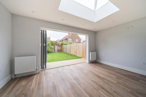 4 bedroom semi-detached house for sale, Stoney Road, Bracknell, Berkshire