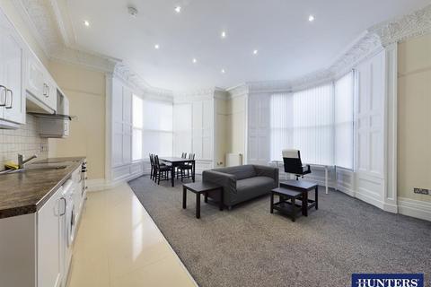 2 bedroom flat to rent, Grange Crescent, Sunderland, Tyne & Wear