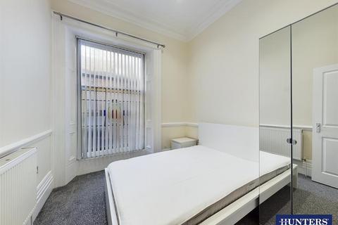 2 bedroom flat to rent, Grange Crescent, Sunderland, Tyne & Wear