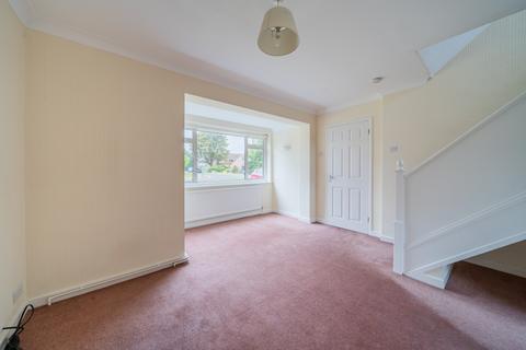 3 Sherborne Walk, Leatherhead, KT22 8UL