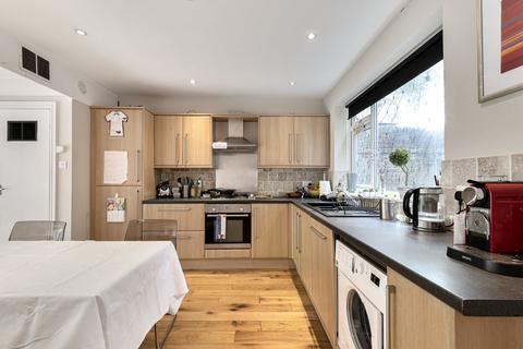 3 bedroom terraced house for sale, Giles Coppice, London