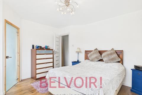 2 bedroom semi-detached house for sale, Shaftesbury Avenue, Stoke-on-Trent, ST6