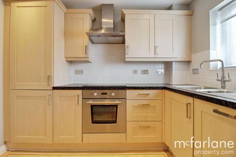 undefined, Chain Court, Swindon SN1