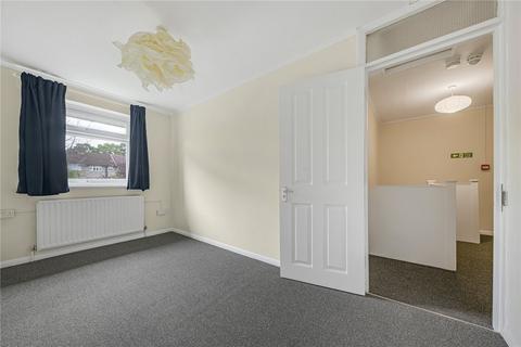 2e Waters Road, London, SE6 1UD