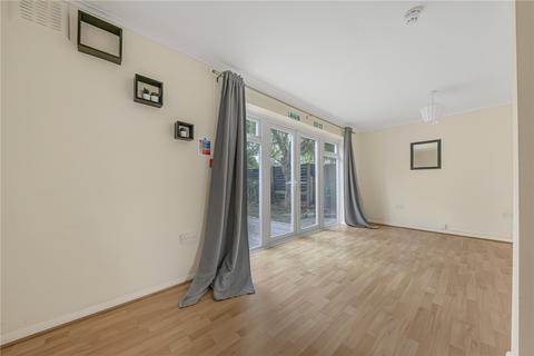 2e Waters Road, London, SE6 1UD