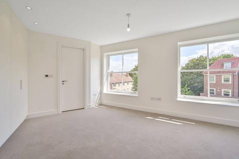 2 bedroom flat for sale, 1060-1072 High Road, London N20