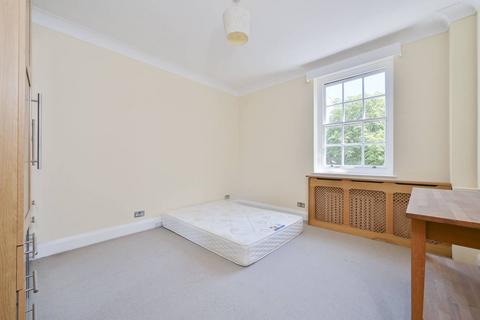 2 bedroom flat to rent, Abbey Road, St John's Wood, London, NW8