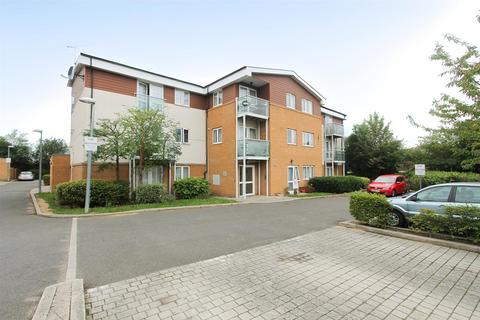 2 bedroom flat for sale, 11, 40 Mollison Drive, Wallington SM6