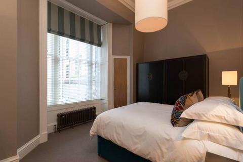 1 bedroom flat to rent, Rutland Square, Edinburgh,