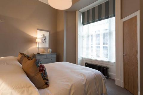1 bedroom flat to rent, Rutland Square, Edinburgh,