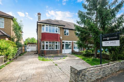 125 Wickham Avenue, Cheam, Sutton, SM3 8EB