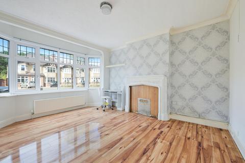 125 Wickham Avenue, Cheam, Sutton, SM3 8EB