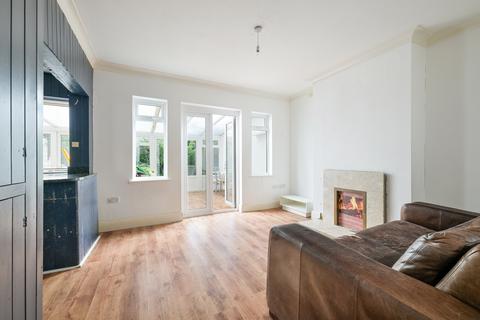 125 Wickham Avenue, Cheam, Sutton, SM3 8EB