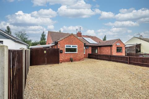 3 bedroom semi-detached bungalow for sale, Heacham