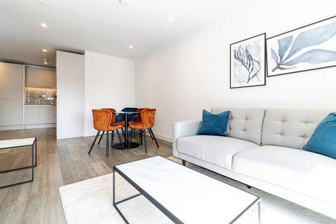 2 bedroom apartment to rent, Red, Salford M50