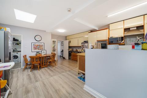 5 bedroom house for sale, Tenterden Drive, Hendon NW4