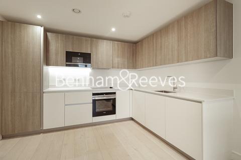 1 bedroom apartment to rent, Sinclair Road,  Kensington W14