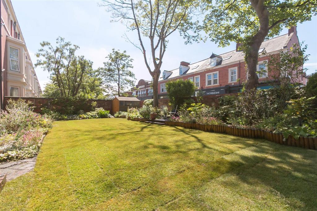 Private Garden