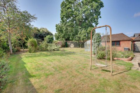 undefined, Beech Road, Reading