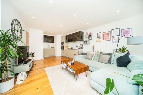 1 bedroom flat for sale, Rathbone Market, London E16