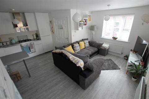 2 bedroom end of terrace house to rent, Bridge View, Shefford, SG17 5FT