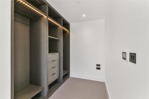 undefined, 15 Errington House, Brigade Court, SE1