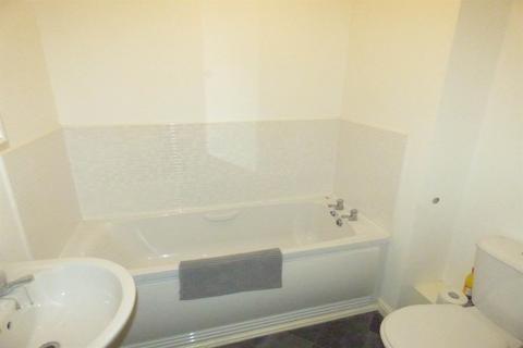 2 bedroom apartment to rent, Landfall Drive, Hebburn