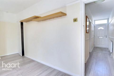 2 bedroom terraced house to rent, Pagitt Street, CHATHAM
