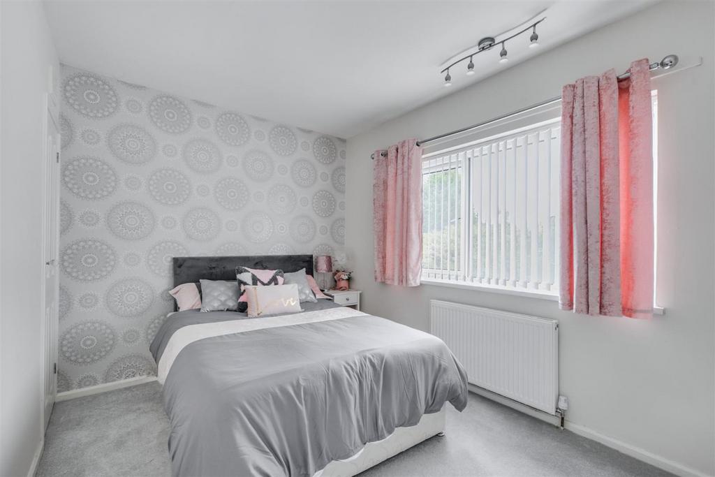 Bedroom 2 1.jpeg