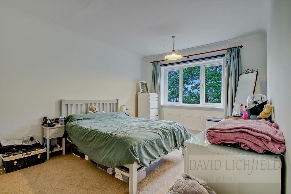 Main Bedroom (1)