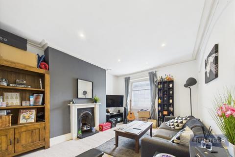 2 bedroom flat for sale, Portland Terrace, Southampton