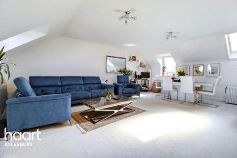 2 bedroom apartment to rent, Bicester Road, AYLESBURY