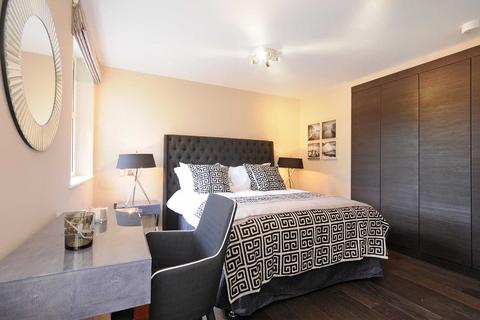 undefined, St. John's Wood Park, St. John's Wood, London, NW8