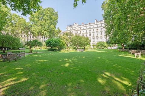 1 bedroom flat for sale, Cleveland Square, London, W2