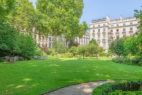 1 bedroom flat for sale, Cleveland Square, London, W2