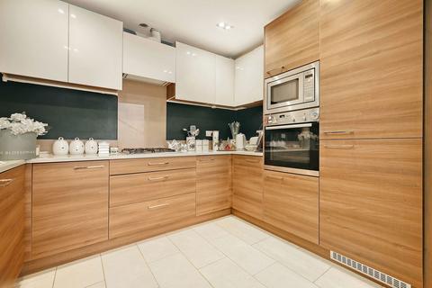 2 bedroom flat for sale, The Galleries, Brentwood CM14