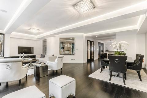 undefined, Queens Gate, South Kensington, London, SW7