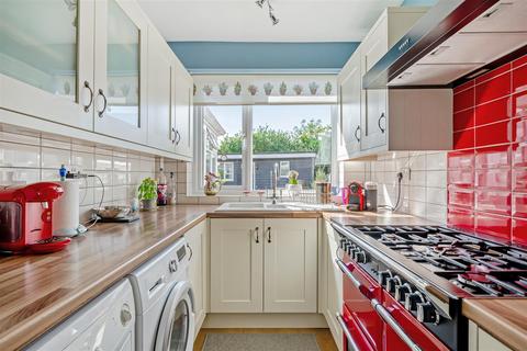 24 Fanshawe Road, Bristol, BS14 9RX