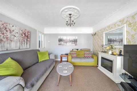 24 Fanshawe Road, Bristol, BS14 9RX