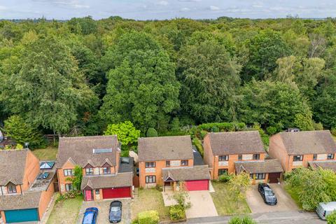 Burrows Close, High Wycombe HP10