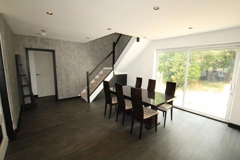 undefined, Greenfield Avenue, Watford WD19