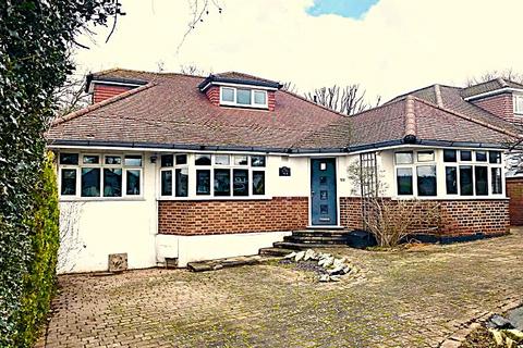 4 bedroom detached bungalow for sale, Greenfield Avenue, Watford WD19
