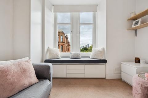 1 bedroom flat for sale, Kildonan Drive, Flat 2/2, Thornwood, Glasgow, G11 7XG