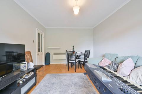Dinerman Court, St John's Wood, London, NW8