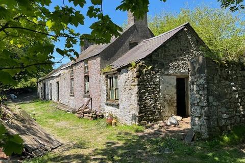 3 bedroom property with land for sale, Llanfynydd SA32