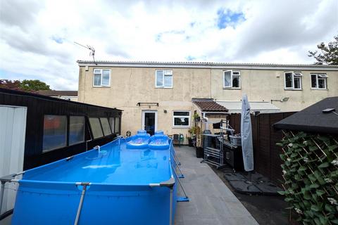 2 bedroom semi-detached house for sale, Elgar Close, Knowle, Bristol