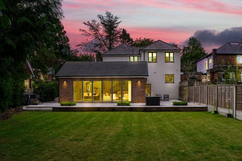 4 bedroom detached house for sale, Park Avenue, Prescot L34